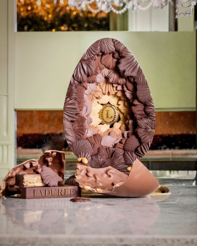 ladurée oeuf floral paques 2026